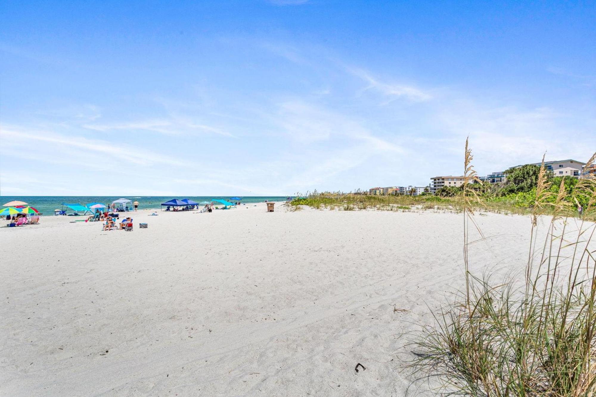 Beachfront Madeira Norte St. Pete Beach Extérieur photo